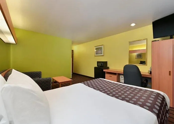 Microtel & By Wyndham Ft. Worth North/ Hotel Fort Worth