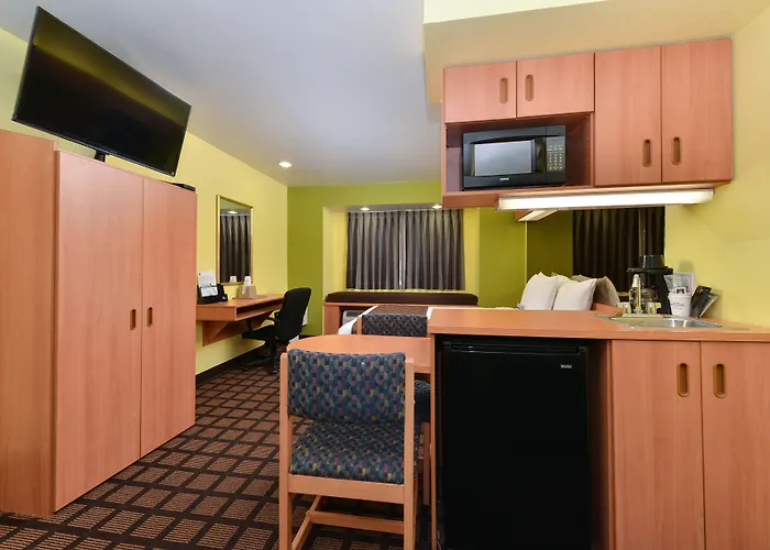 Microtel & By Wyndham Ft. Worth North/