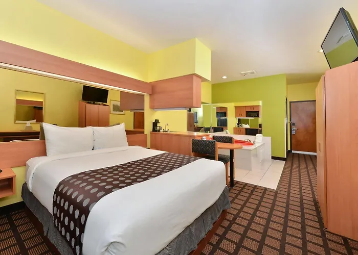 Microtel & By Wyndham Ft. Worth North/ Fort Worth